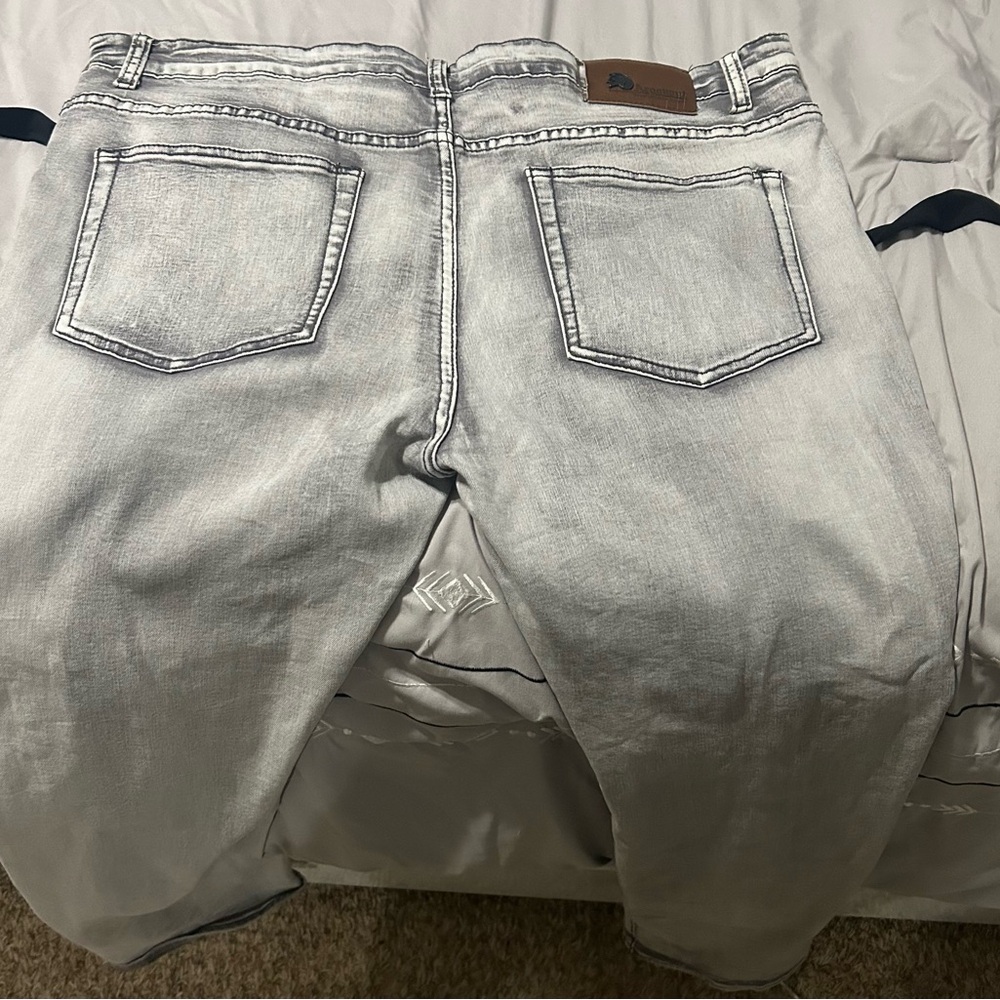 Men's Gray Jeans